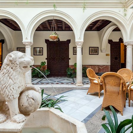 Palacio Marques De La Gomera Osuna Eksteriør bilde