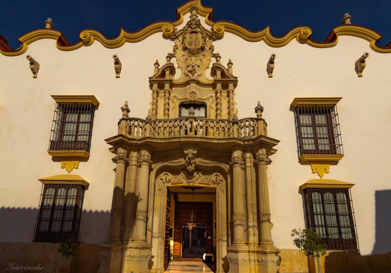 Palacio Marques De La Gomera Osuna Eksteriør bilde