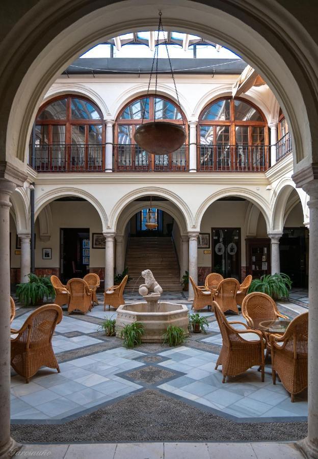Palacio Marques De La Gomera Osuna Eksteriør bilde