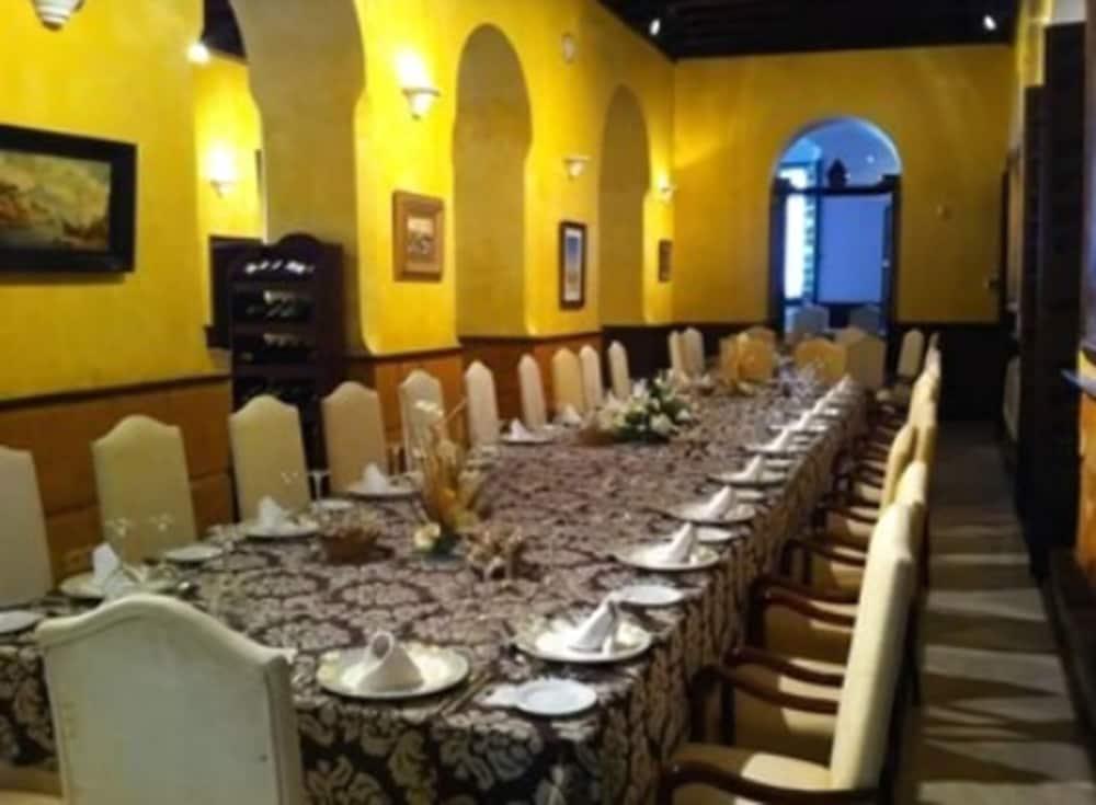 Palacio Marques De La Gomera Osuna Eksteriør bilde