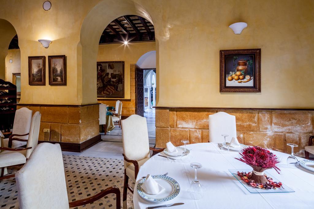 Palacio Marques De La Gomera Osuna Eksteriør bilde